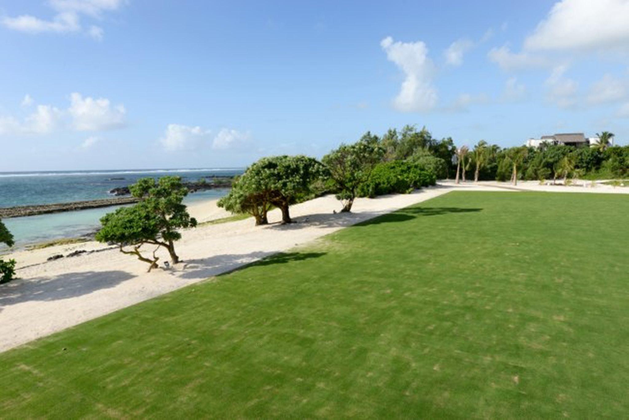 Long Beach Mauritius Belle Mare Bagian luar foto
